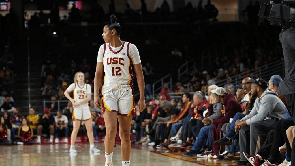 USC women’s basketball dominates Purdue in historic fashion, wins 14th&nbsp;straight.